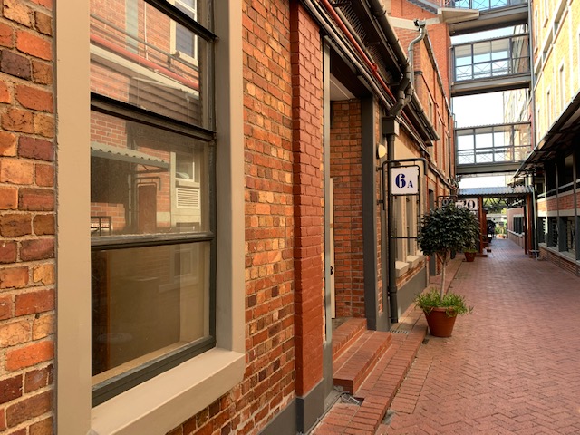 To Let commercial Property for Rent in Mowbray Western Cape